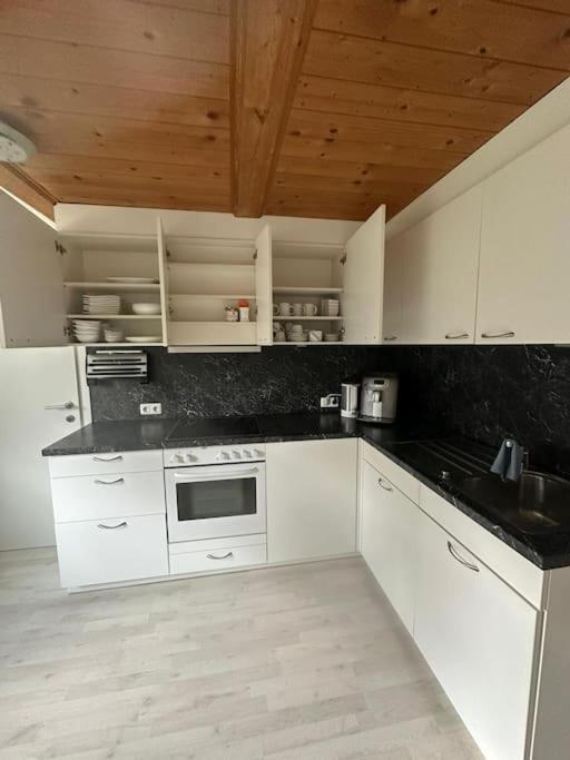 2-Zimmerwohnung Bregenz Exteriör bild
